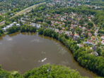 Direkte Wasserlage: Traditionsreiches Mehrfamilienhaus nebst Gartenhaus am Boddensee - 9