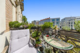 Stylish residential gem in Prenzlauer Berg: 5 rooms, 171.79 sqm, balcony, direct elevator, garden - 7