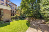 Stylish residential gem in Prenzlauer Berg: 5 rooms, 171.79 sqm, balcony, direct elevator, garden - 17