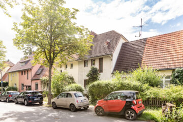 Traditionsreiches Reihenhaus mit privatem Garten in Lichterfelde-West sucht neue Eigentümer, 12205 Berlin, Reihenhaus