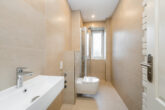 Comission free: 3-room apartment in Berlin/South - extensively renovated by the developer - 6